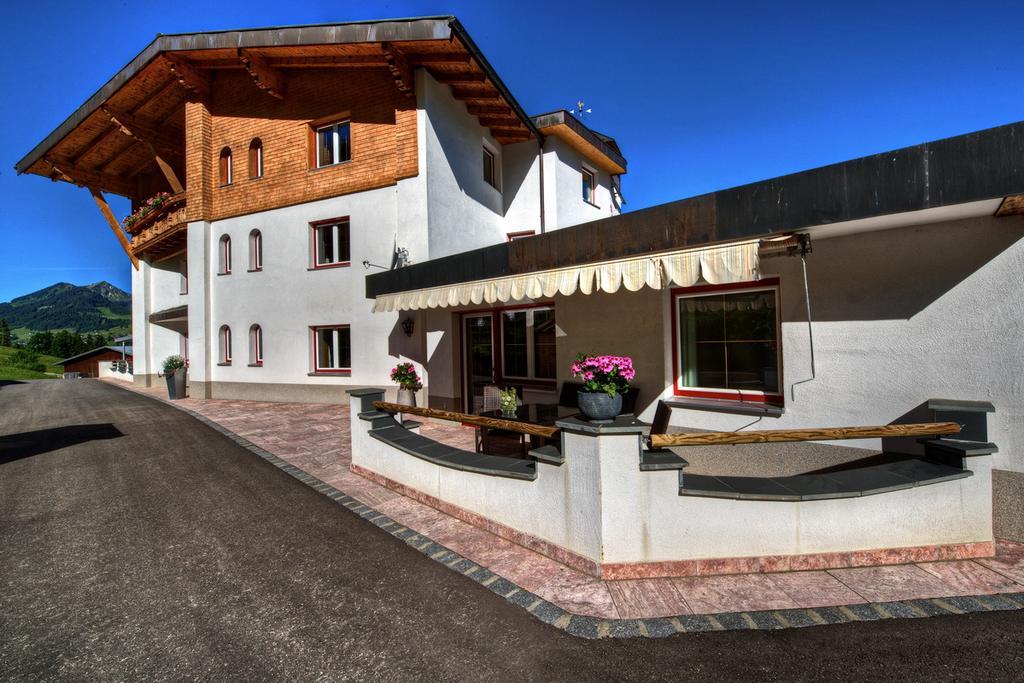 Ferien-Schloessle Michaela Riezlern Exterior foto